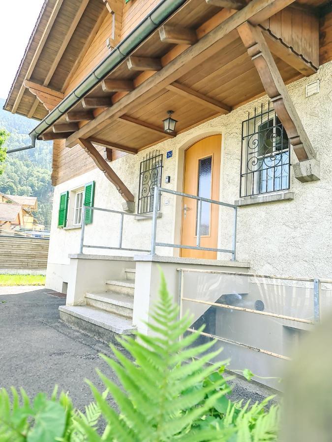 Kreuz Apartment - Aare Jungfrau Ag Wilderswil Exteriör bild