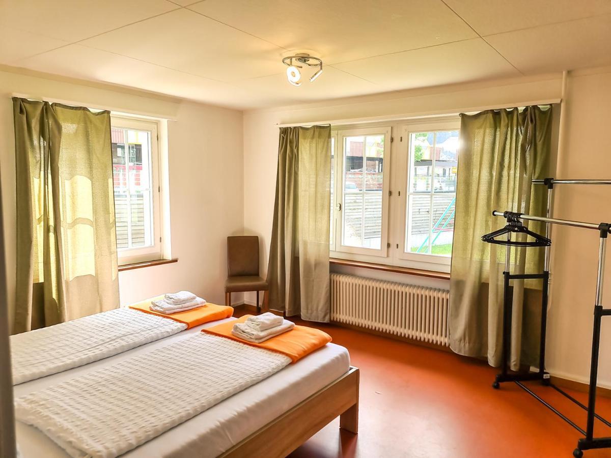 Kreuz Apartment - Aare Jungfrau Ag Wilderswil Exteriör bild